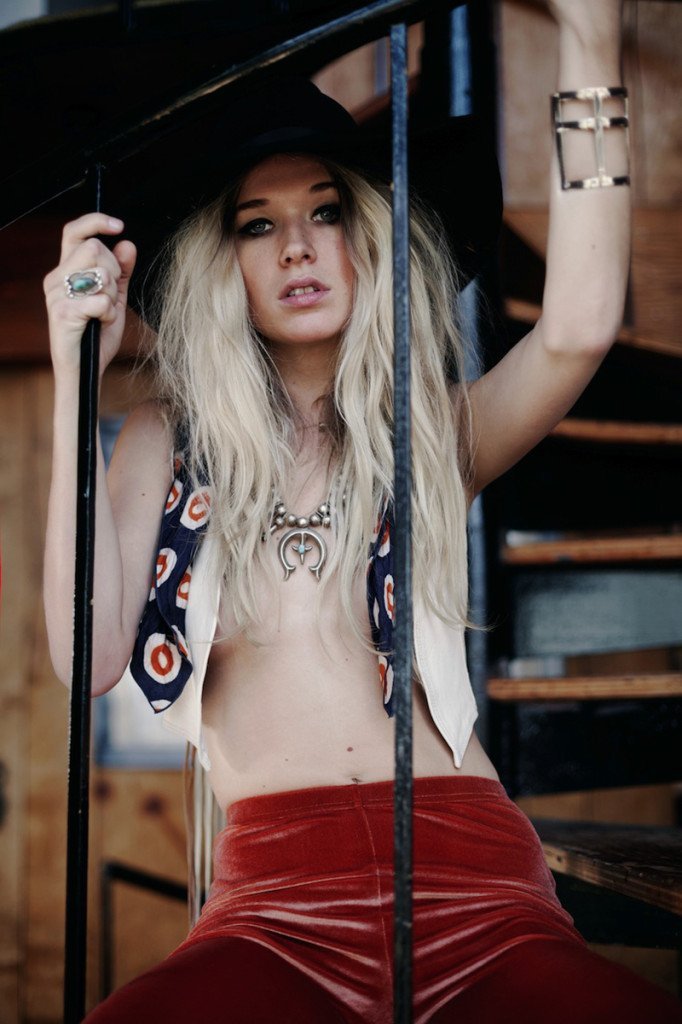 Electric Ladyland | Sugerhigh+Lovestoned - The Freedom State