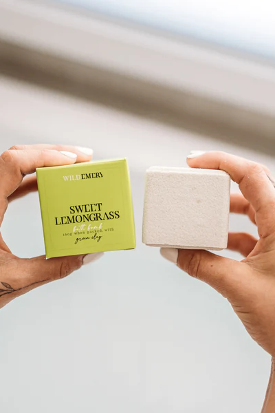 Wild Emery | Vegan Essential Oil Bath Bomb - Sweet Lemongrass