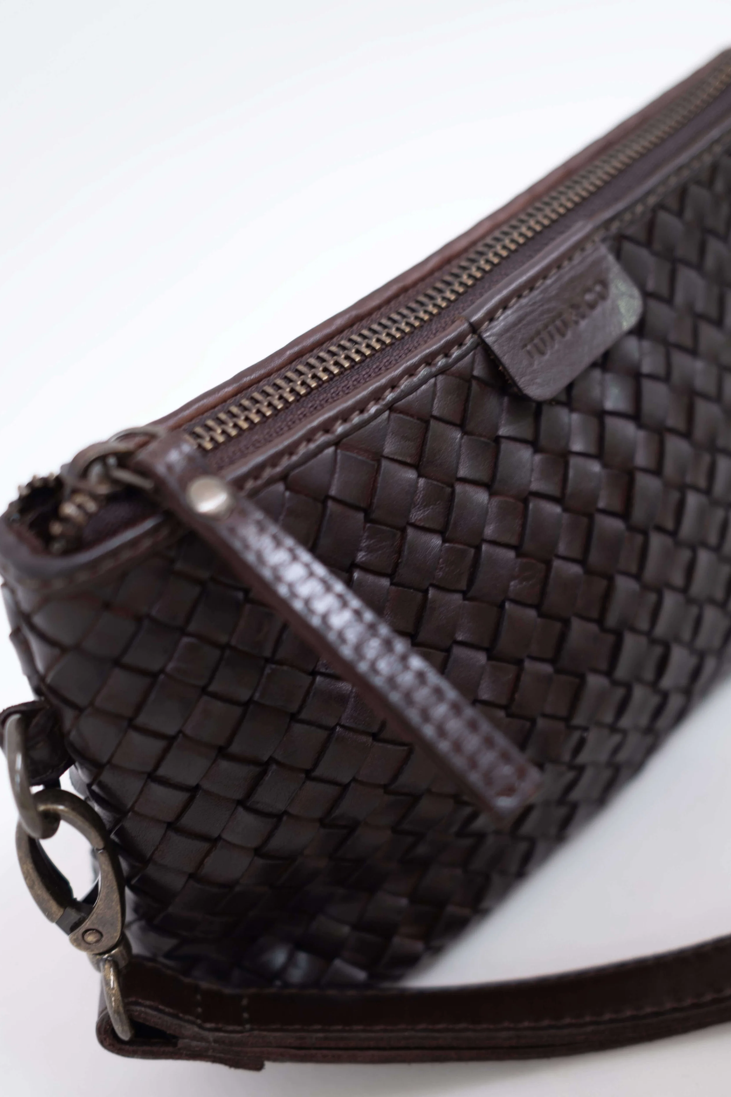 Basque Pouch - Chocolate