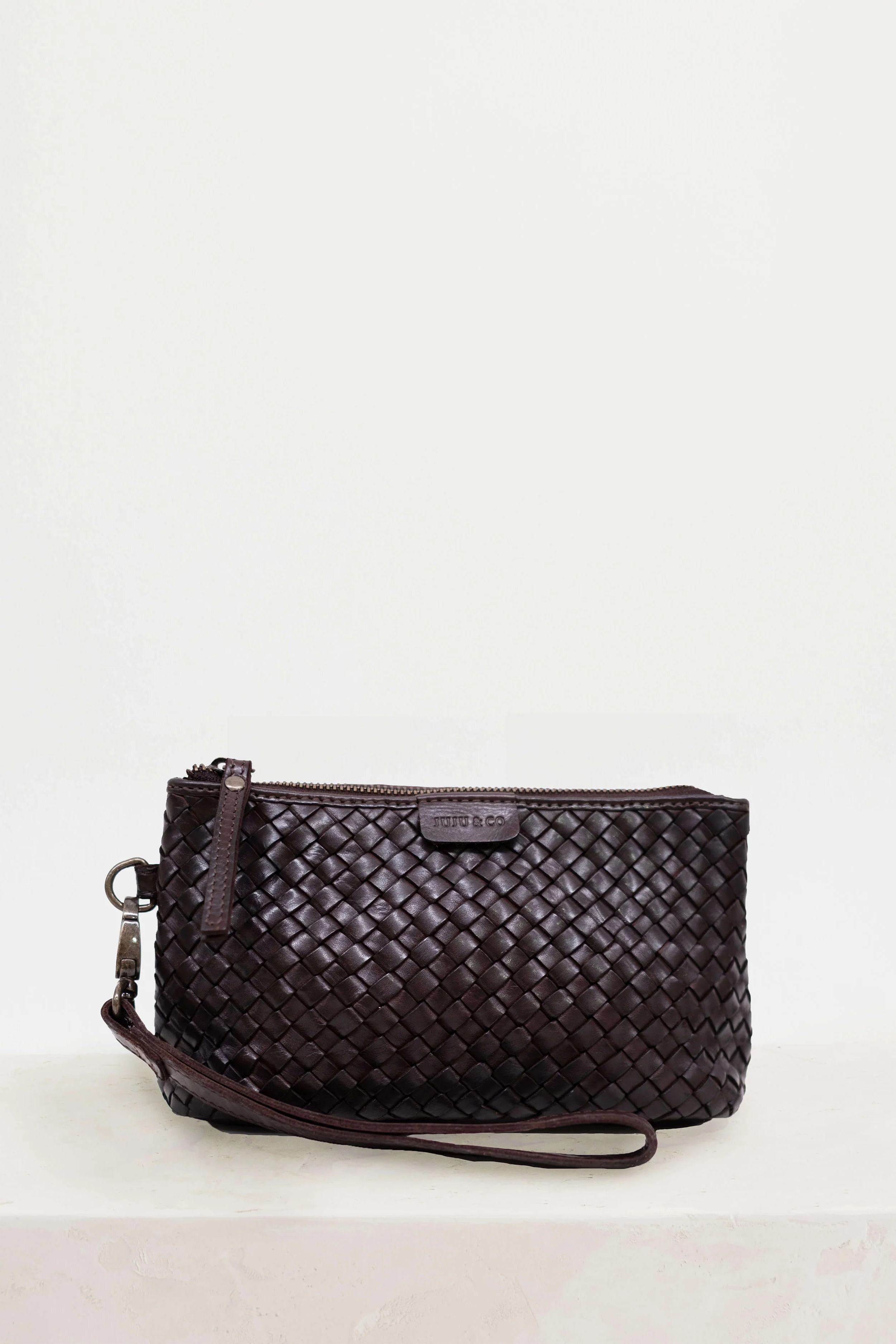 Basque Pouch - Chocolate