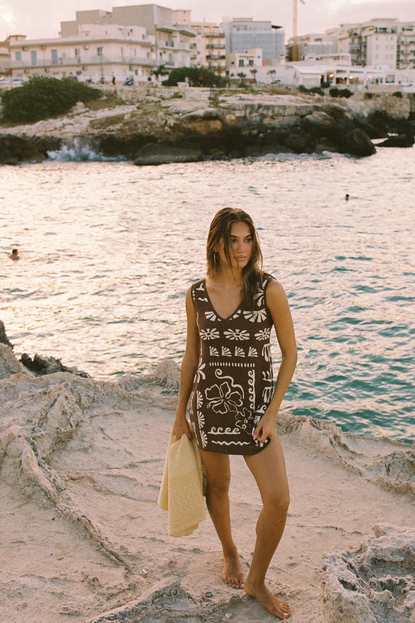 Jamaica V Knit Dress - Coco
