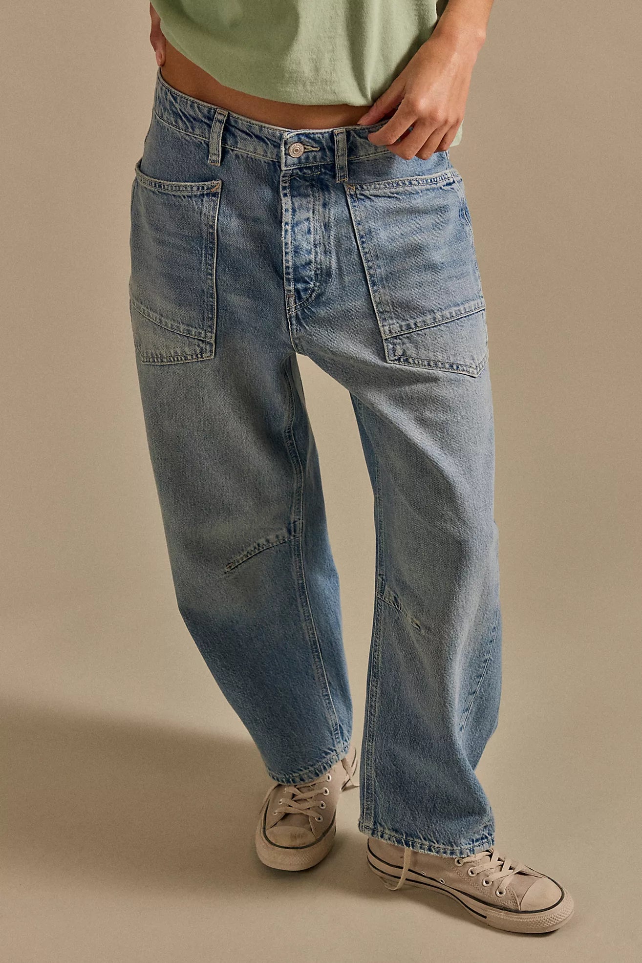 Minimalist Moxie Barrel Jeans - County Fair