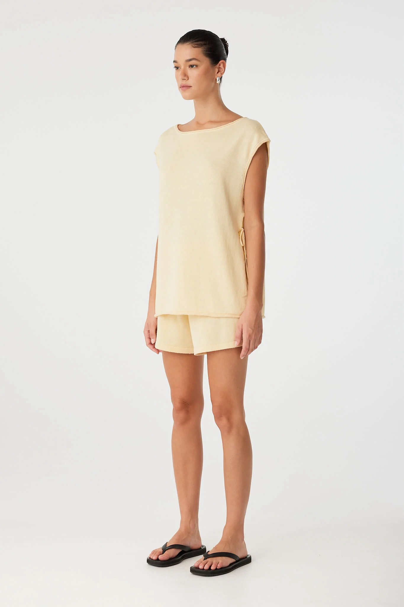 Poppy Short - Butter