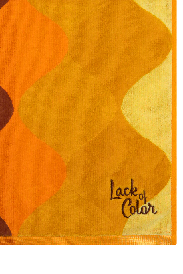 Retro Wave Towel - Pecan