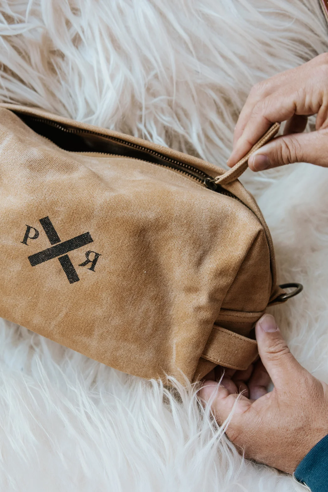 Slow Road Duffle Toiletry Bag - Clay