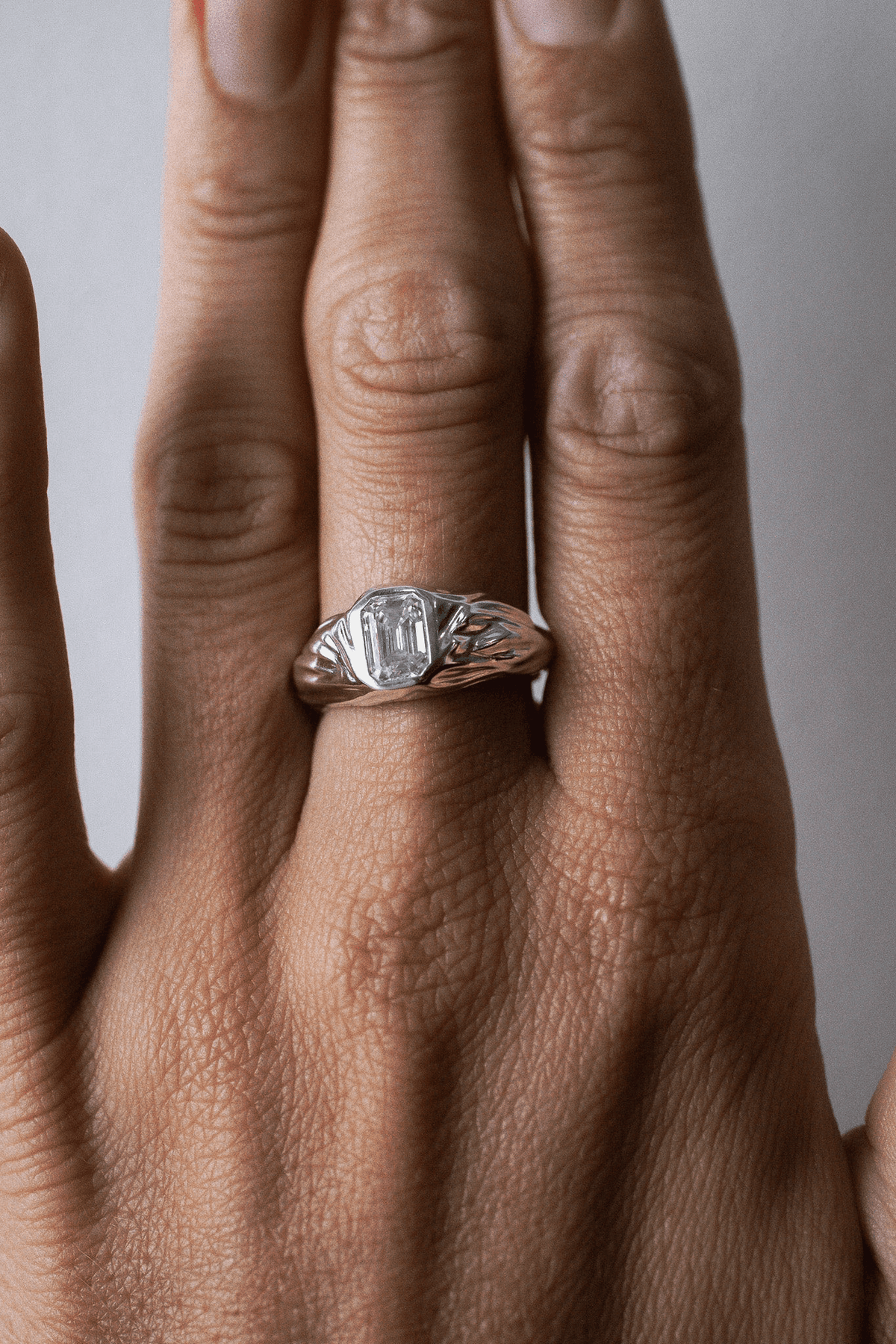 Esplendor Ring - Clear Moissanite - Rings - Epta - Women's fashion at The Freedom State