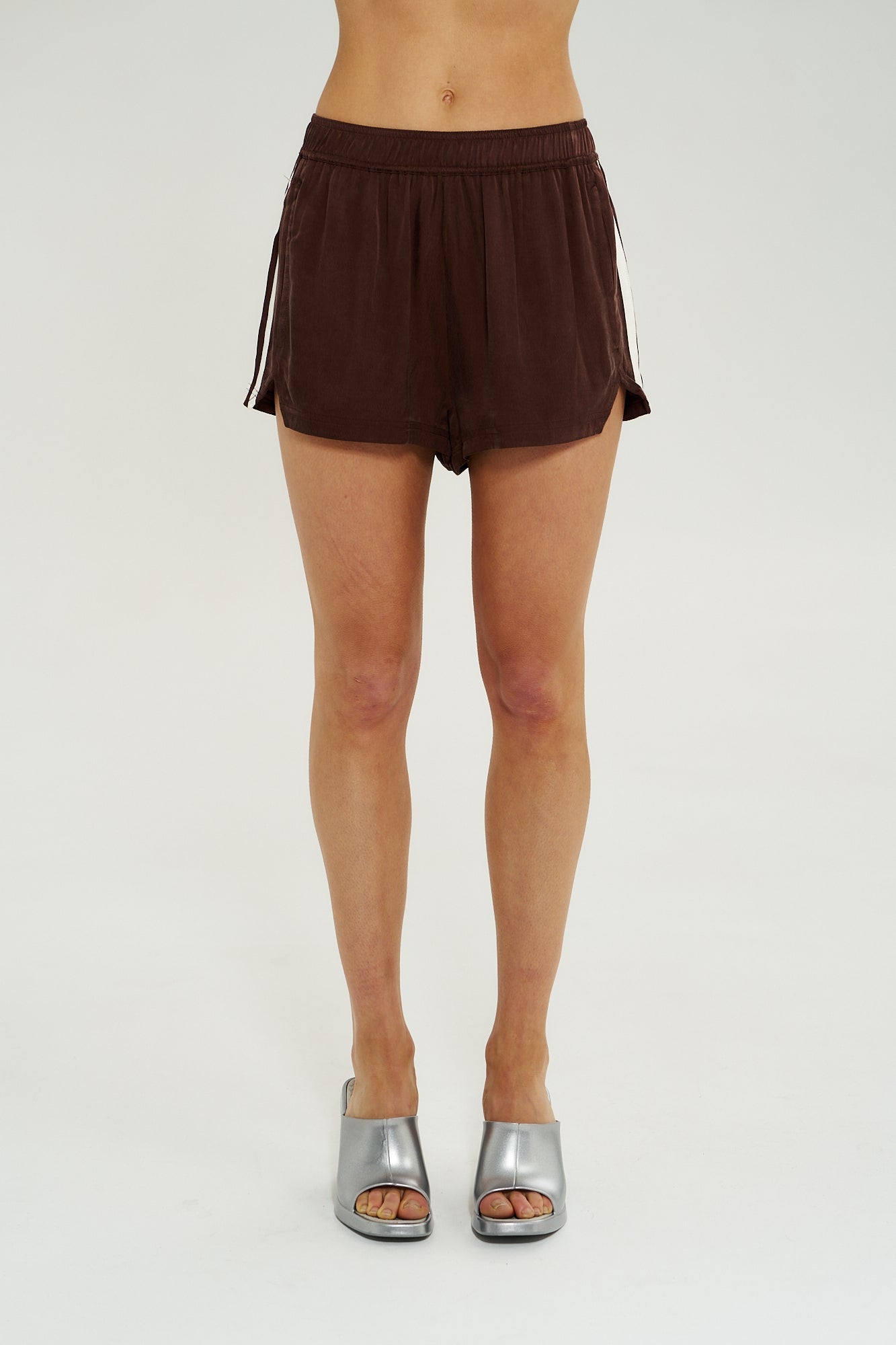 Sporty Shorty - Chocolat - Shorts - Summi Summi - Women's fashion at The Freedom State