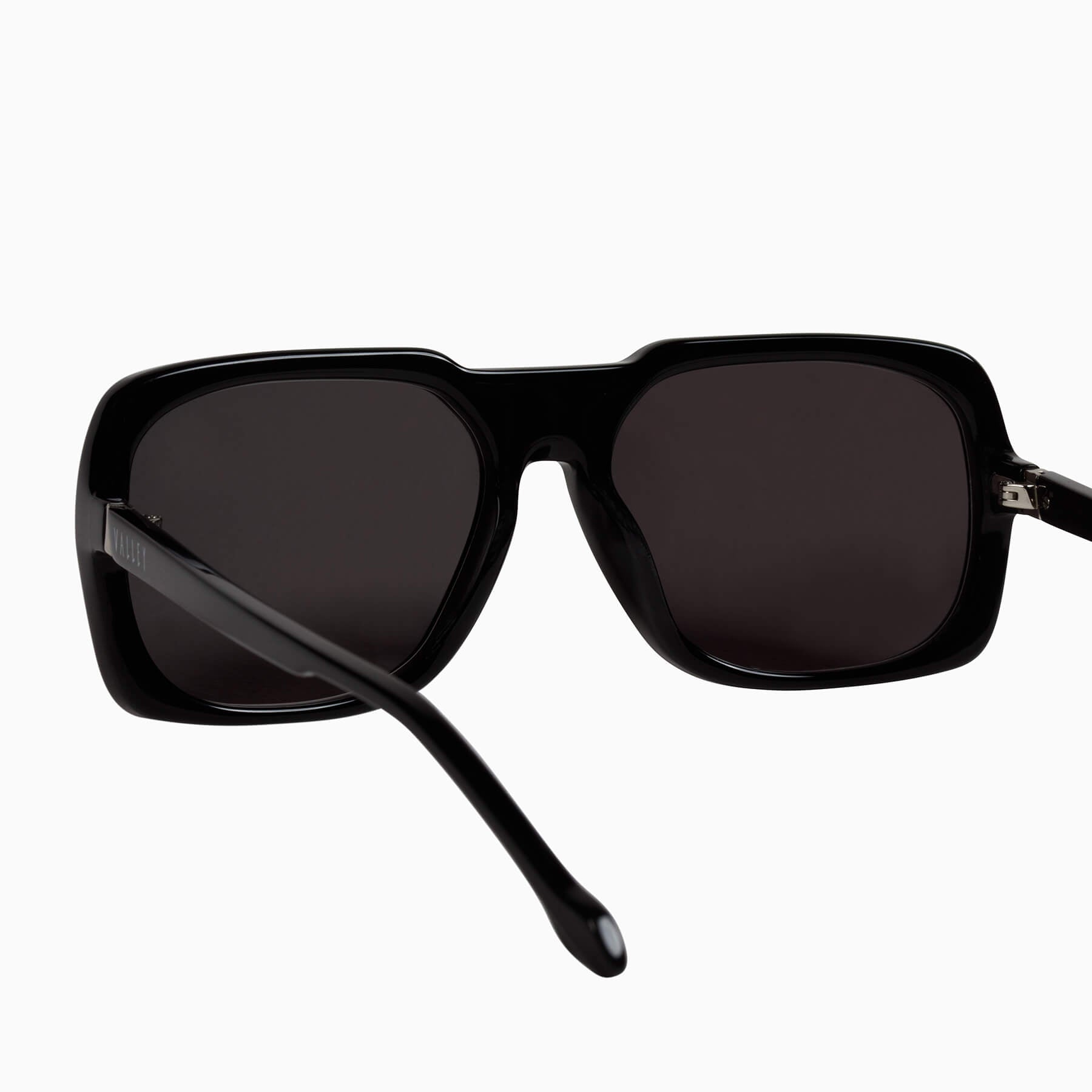 Memoir | Sunglasses - Gloss Black w. Silver Metal Trim / Black Lens