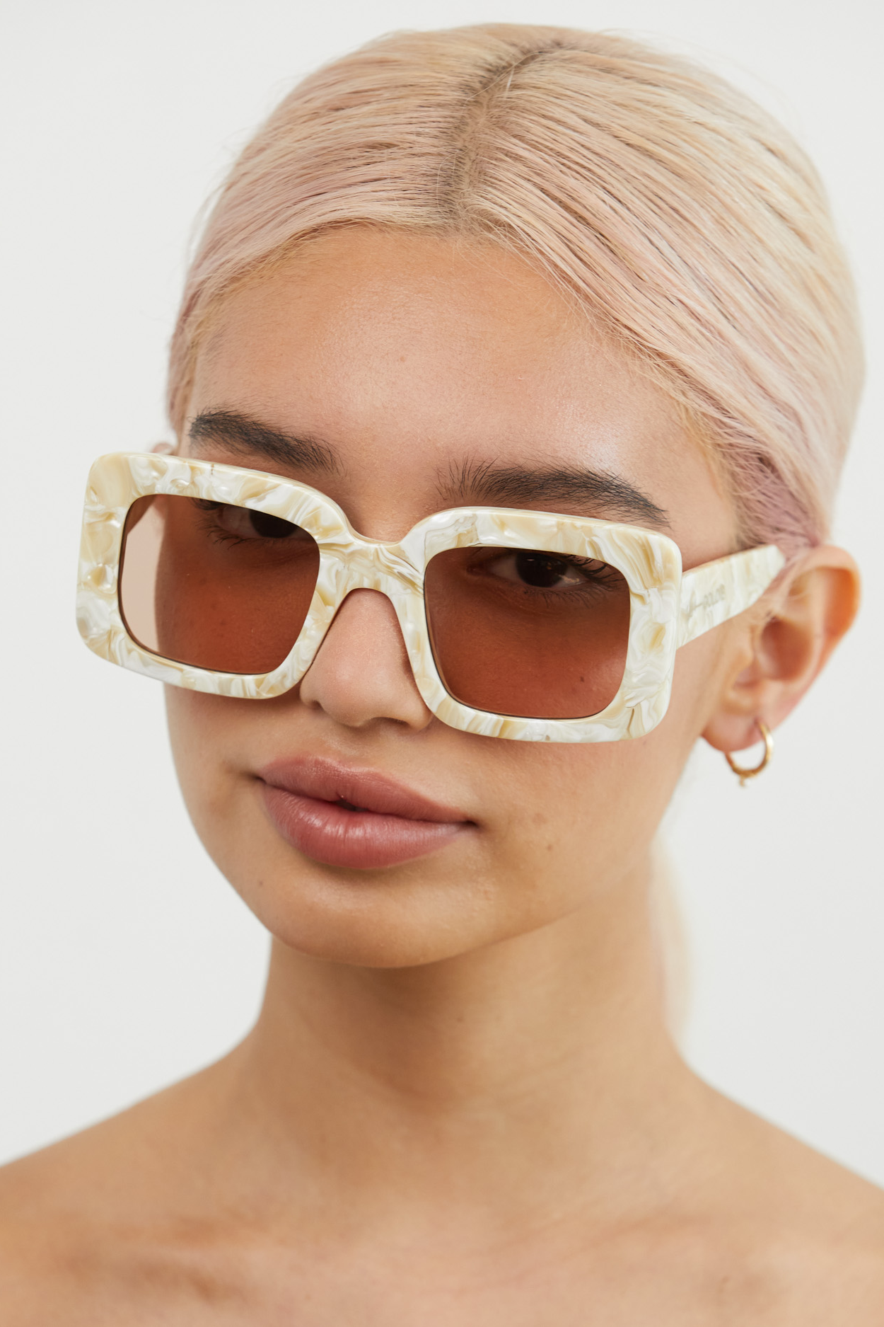 Mia Sunglasses - White Onyx