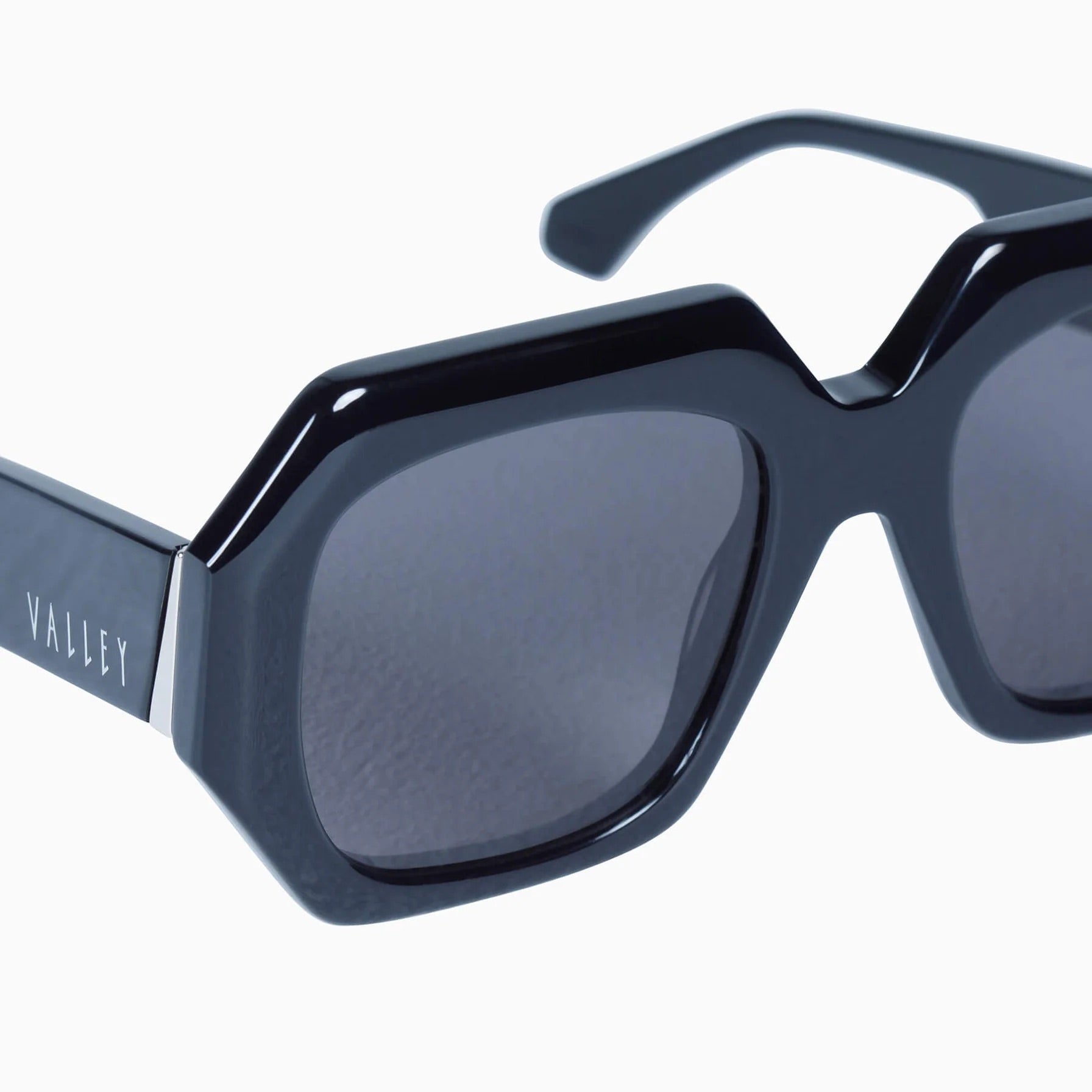 Monolith | Sunglasses - Gloss Black w. Silver Metal Trim / Black Lens