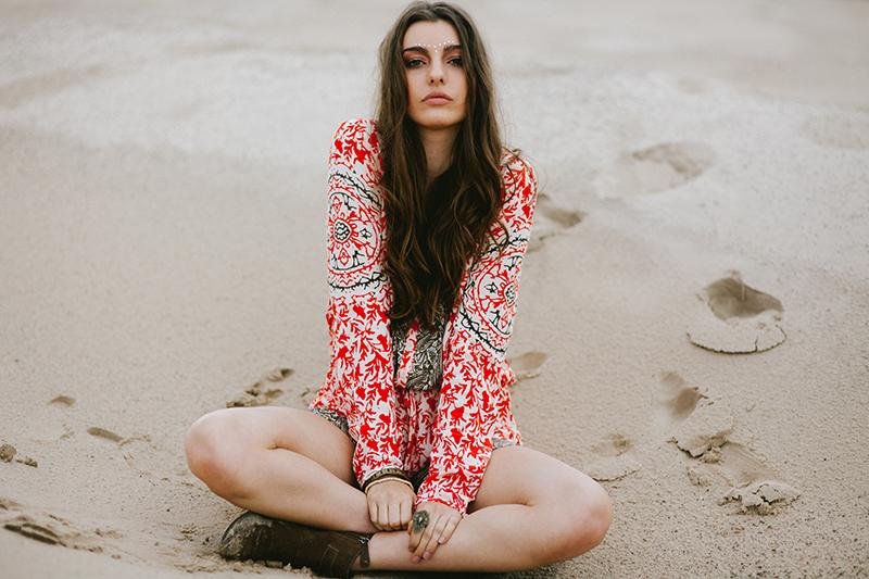Cinnamon Sands, by Ali Mitton - The Freedom State