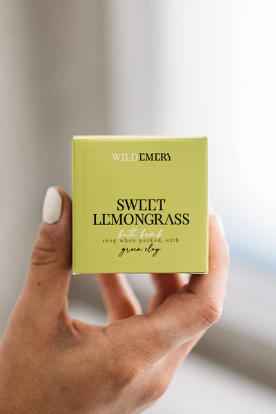 Wild Emery | Vegan Essential Oil Bath Bomb - Sweet Lemongrass