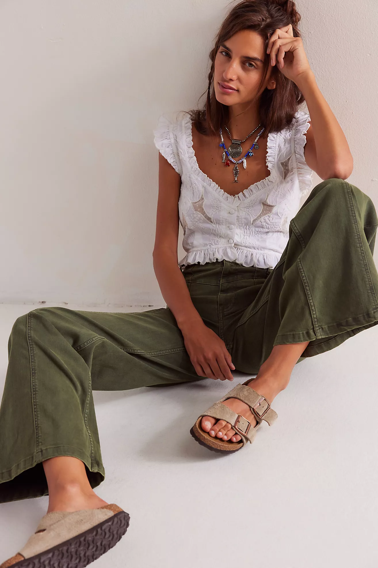 Libre Wide Leg Jean - Thyme