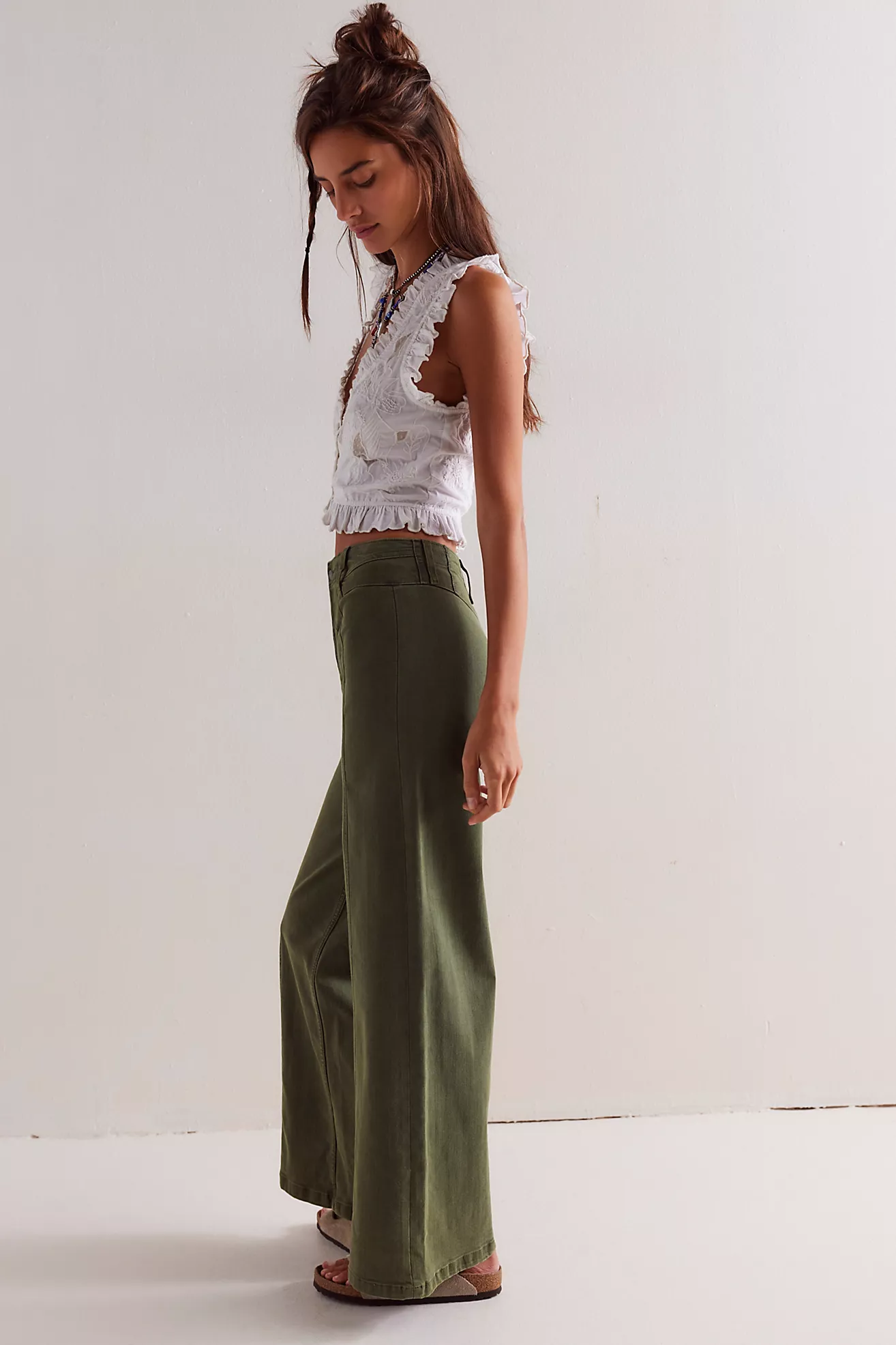 Libre Wide Leg Jean - Thyme