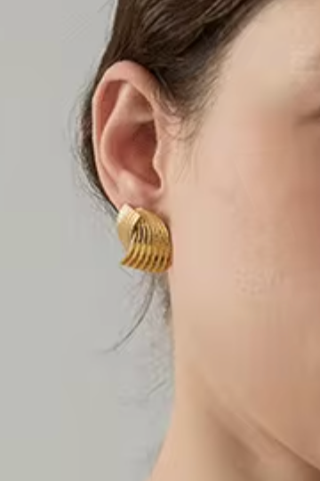 Linea Circle Earrings - Gold