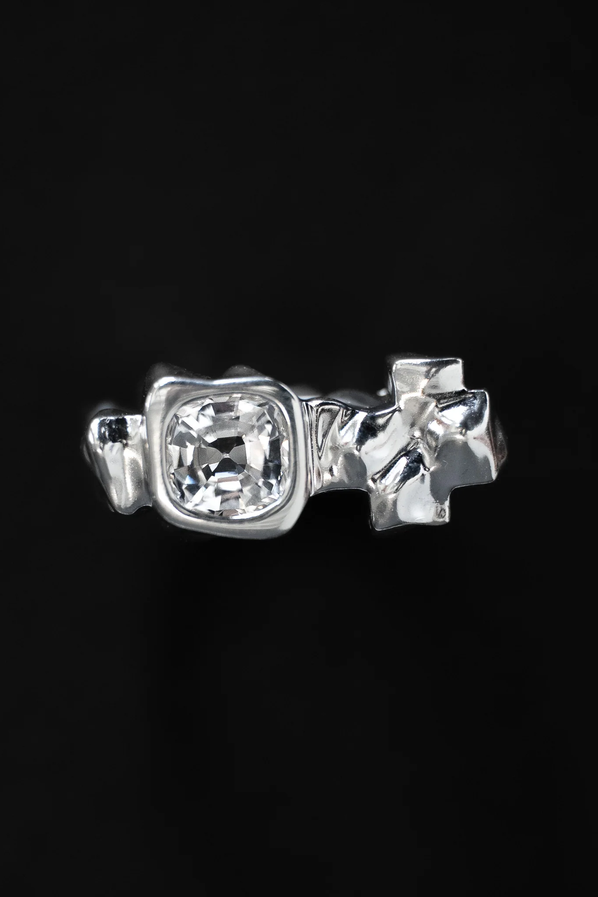 Magnific Ring - Clear Sapphire