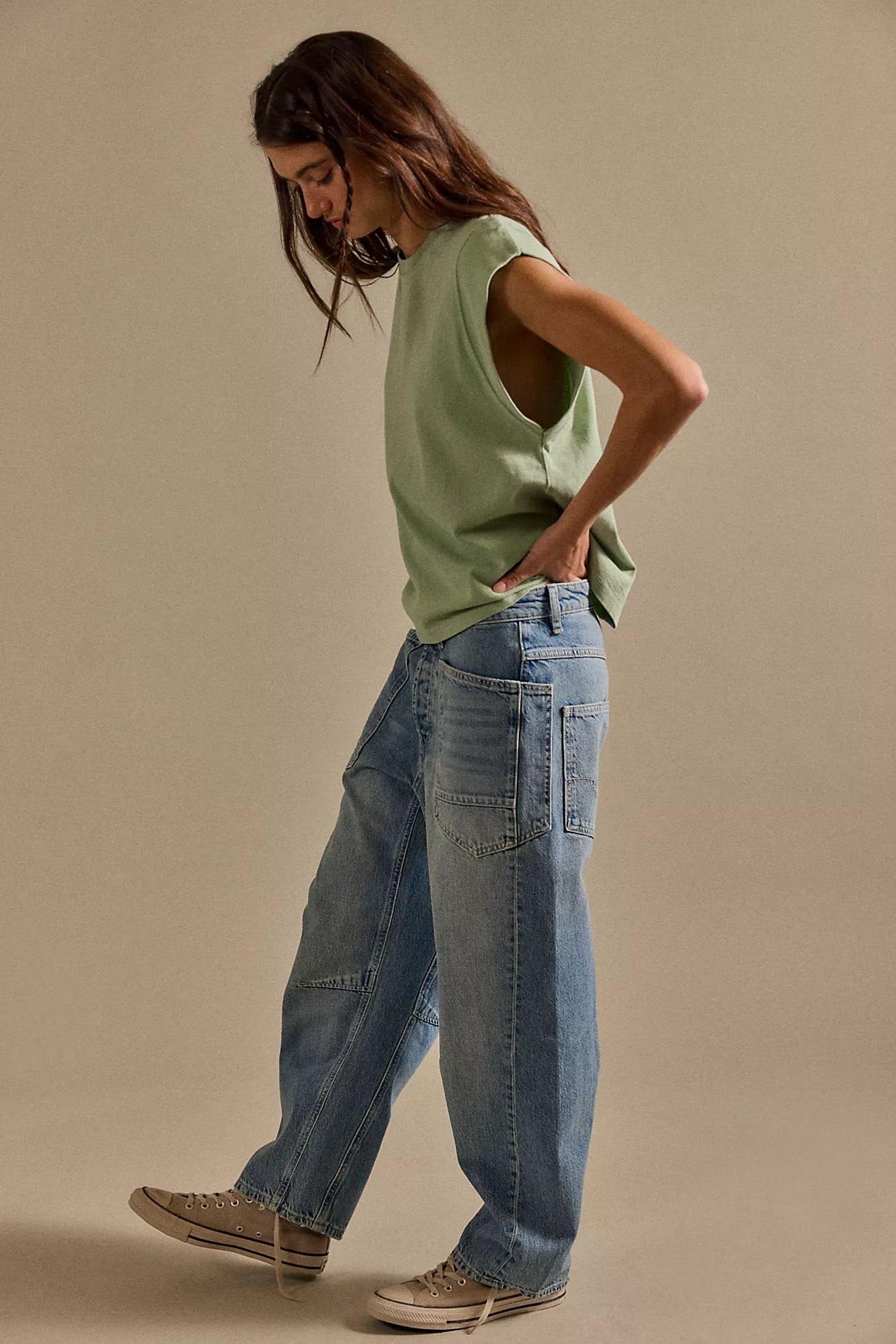 Minimalist Moxie Barrel Jeans - County Fair