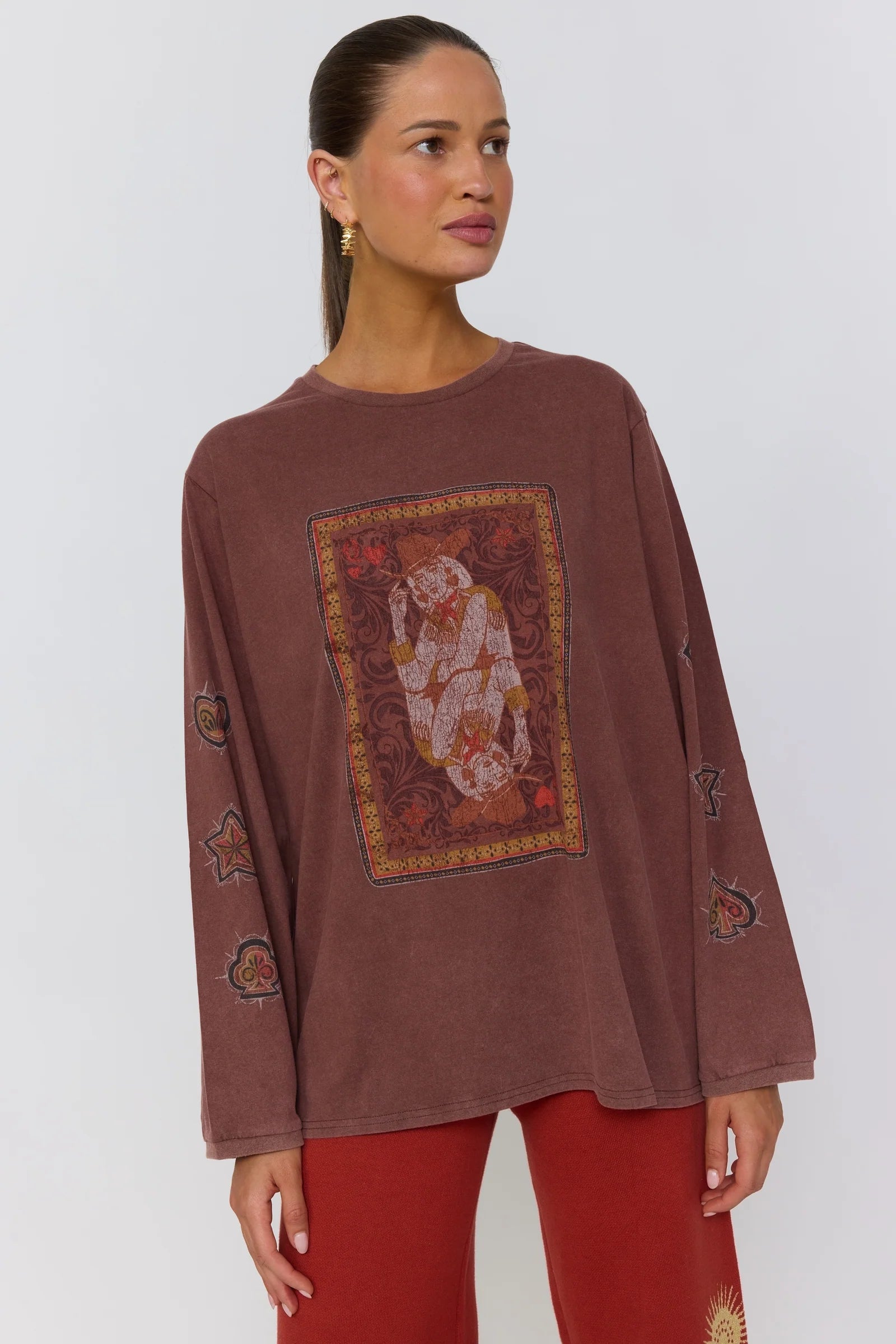 Queen Of Hearts Tee - Walnut