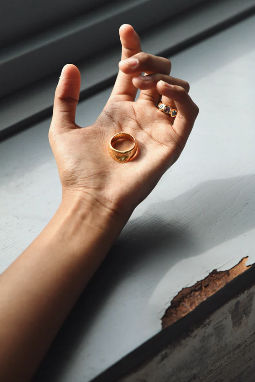 Puabi Ring - Gold