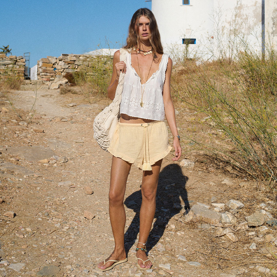 Barefoot Short - Sand