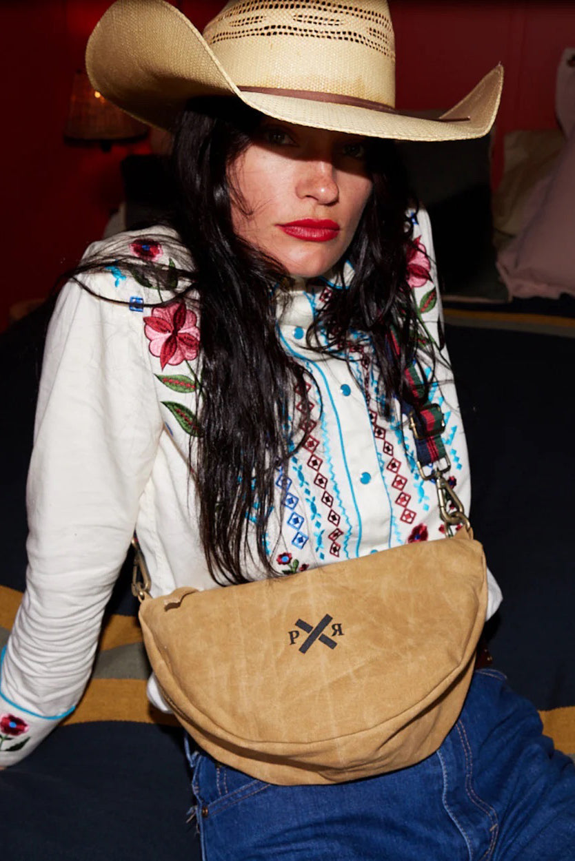 Slow Road Round Shoulder Bag - Clay