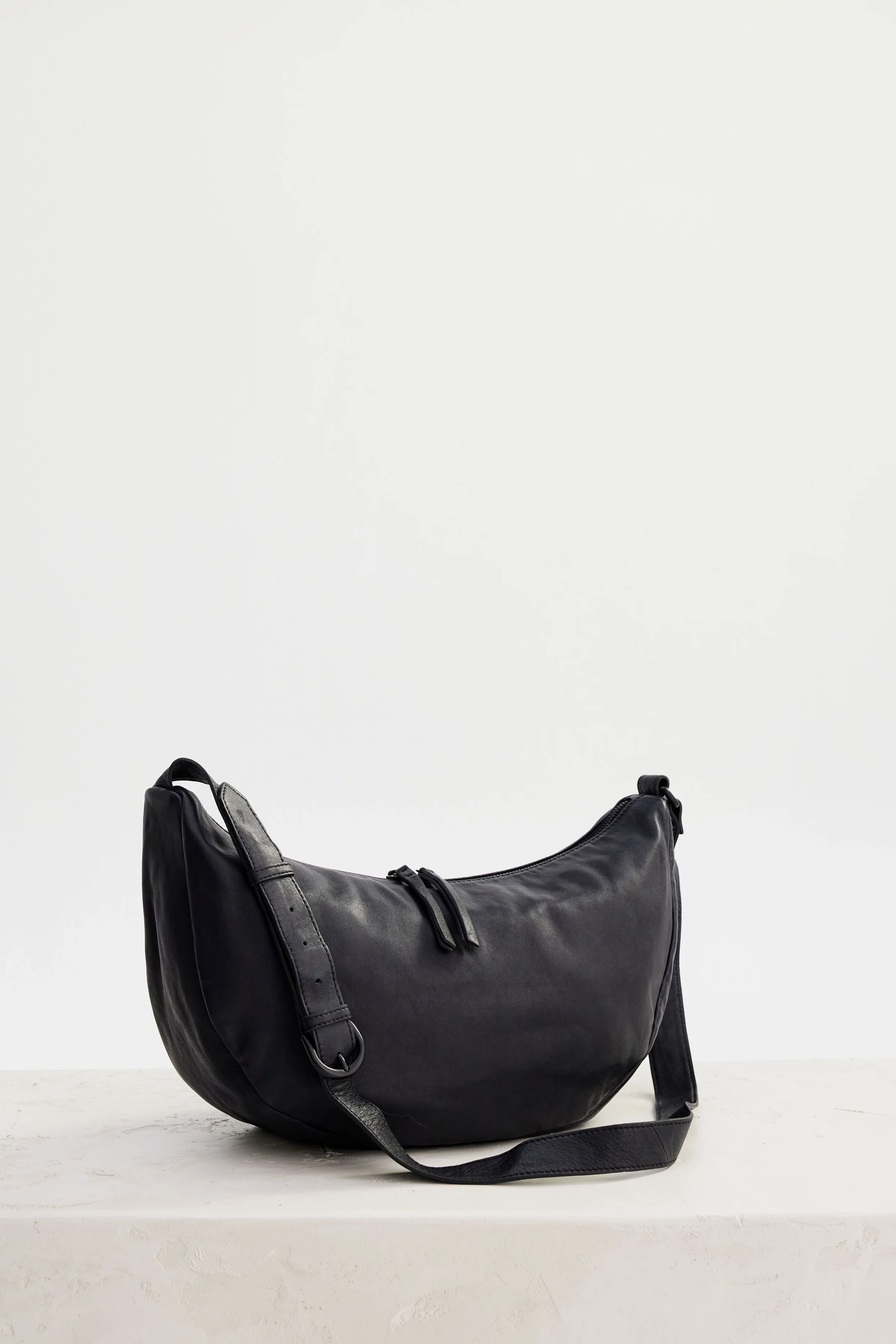 Stevie Sling - Black