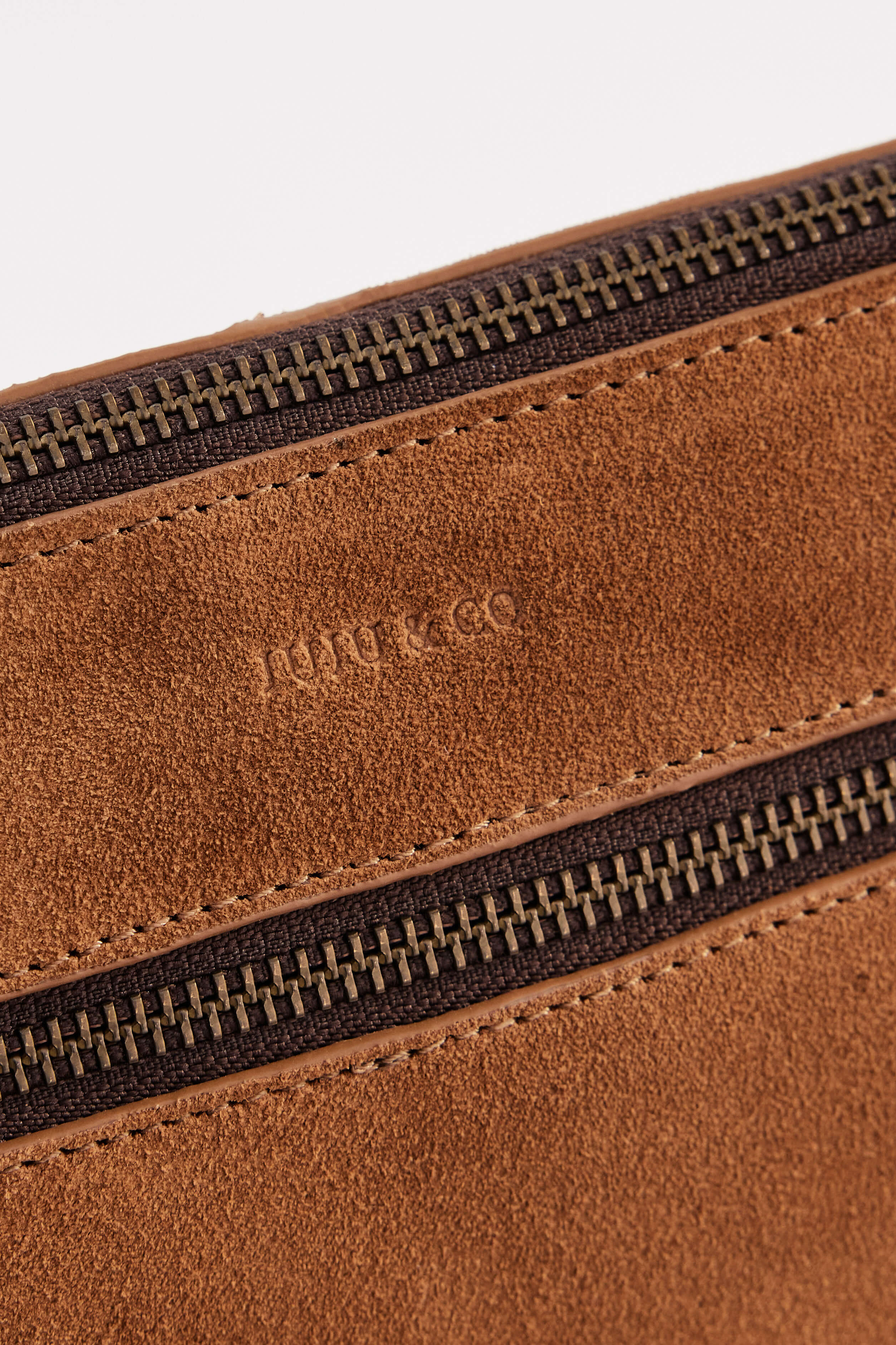 Suede Essential - Camel
