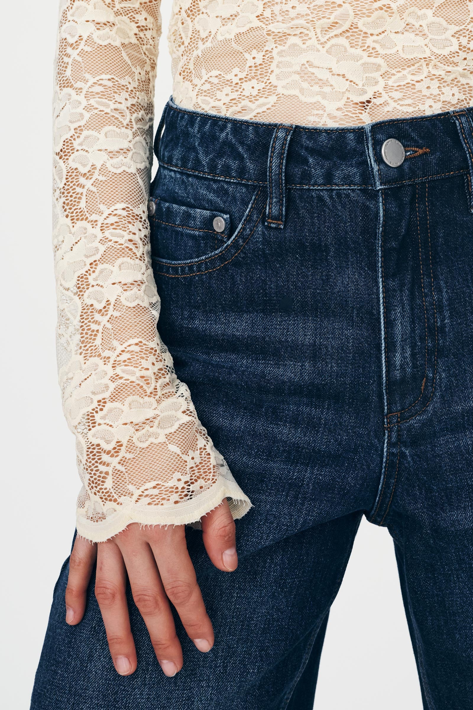 Tonya Rose Lace Top - Creme