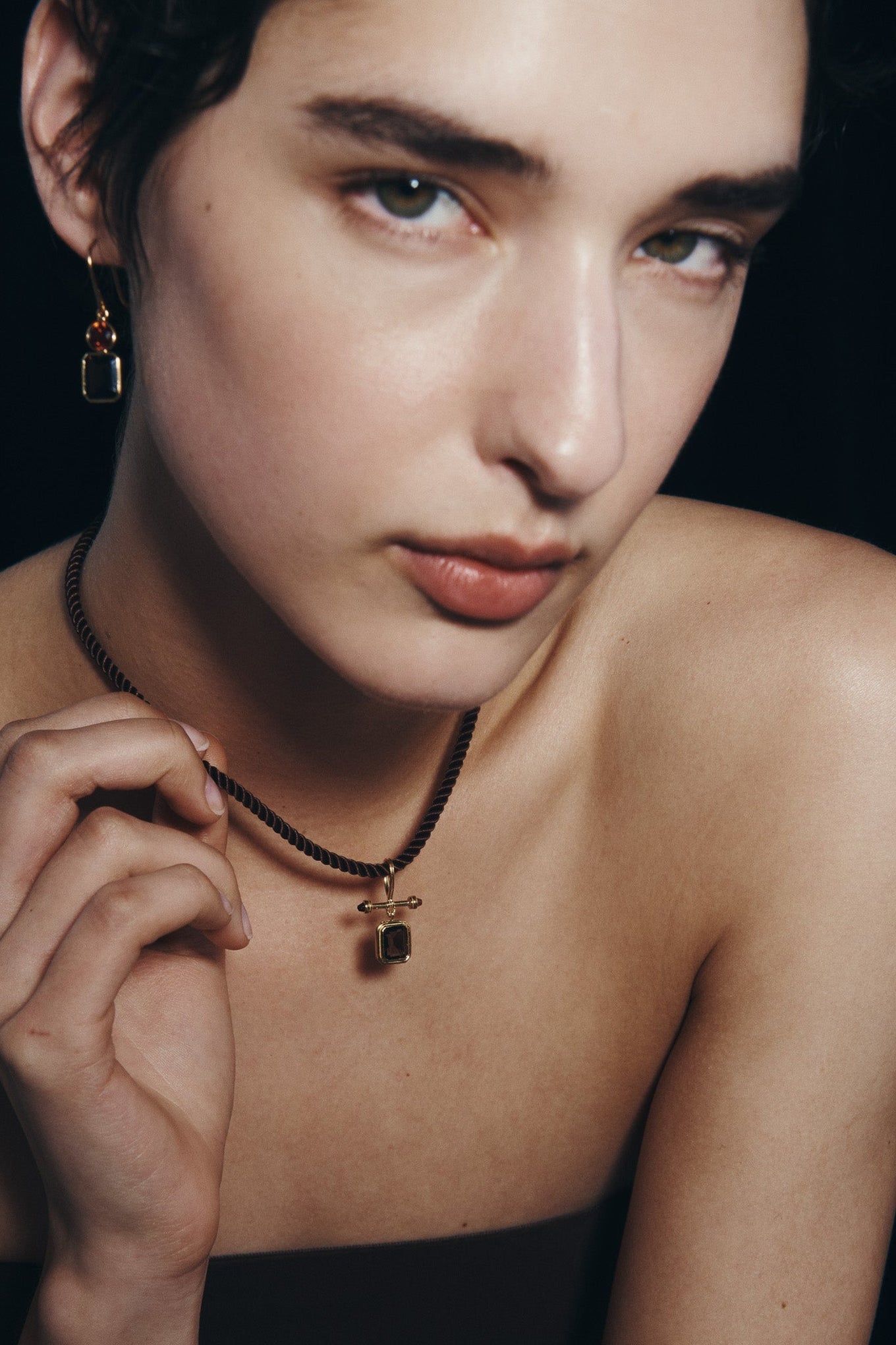 Umber Earrings - Gold | Temple Of The Sun
