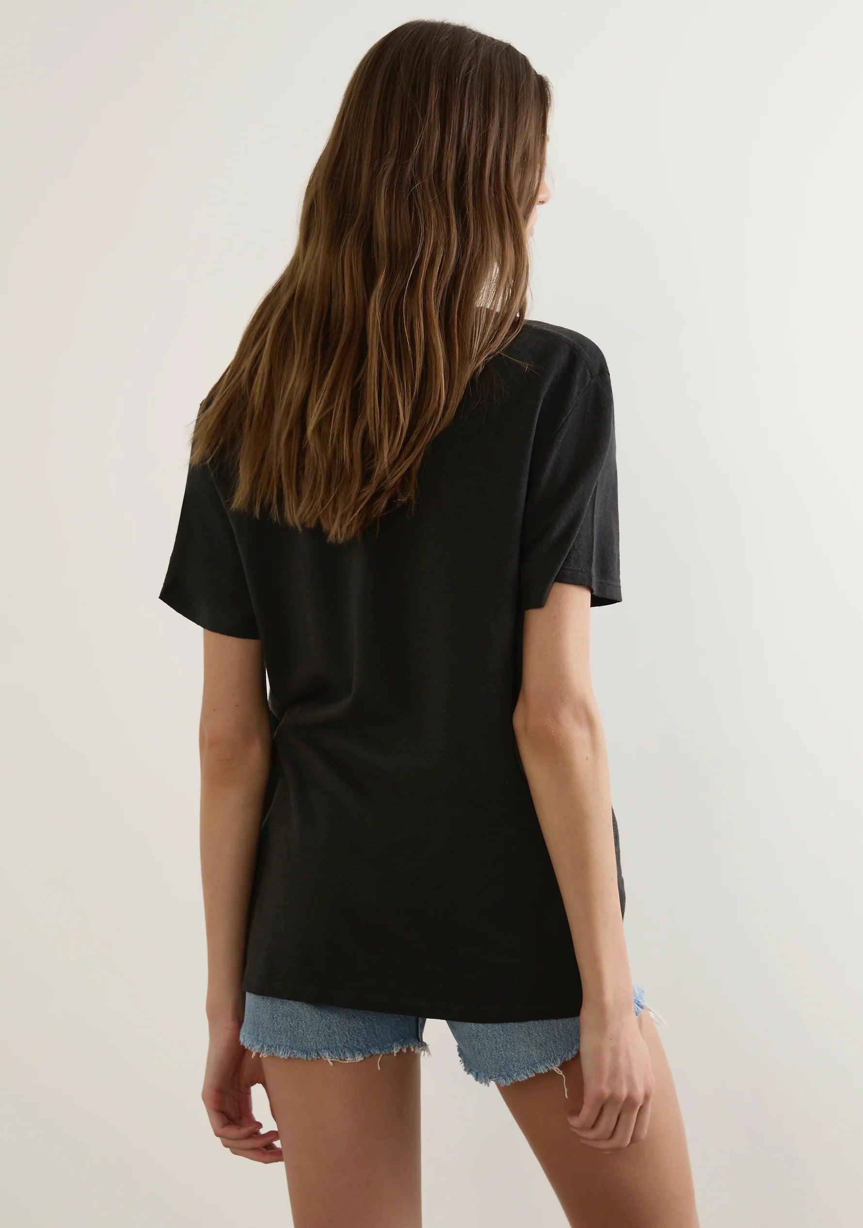 Heart Classic Tee - Black