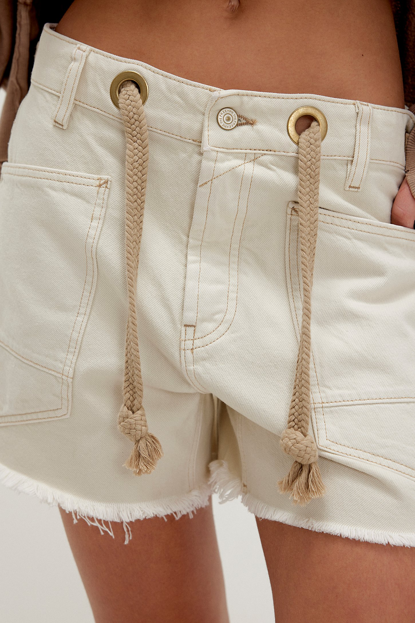 Moxie Barrel Shorts - White