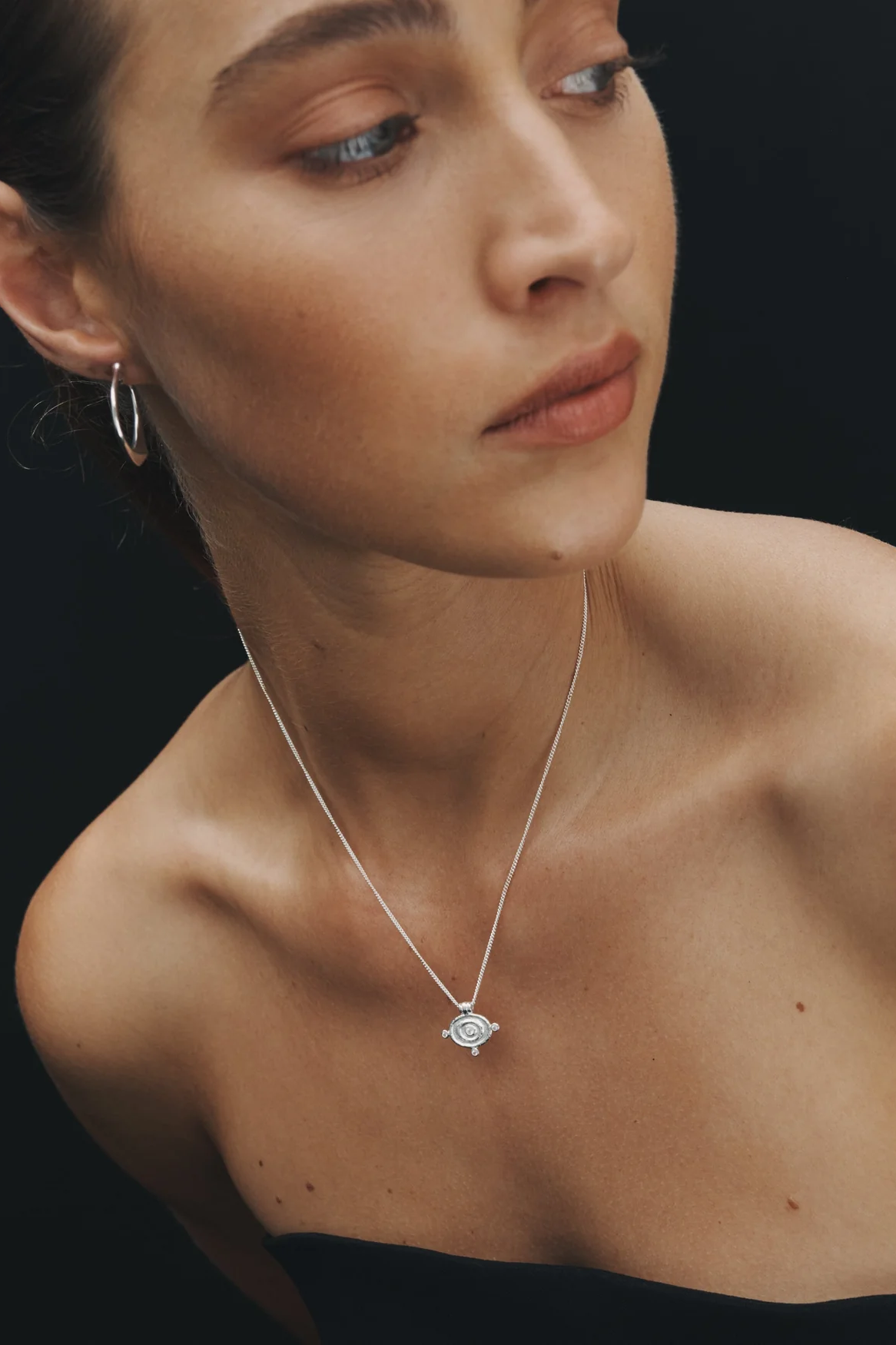 Reign Oval Necklace - Silver