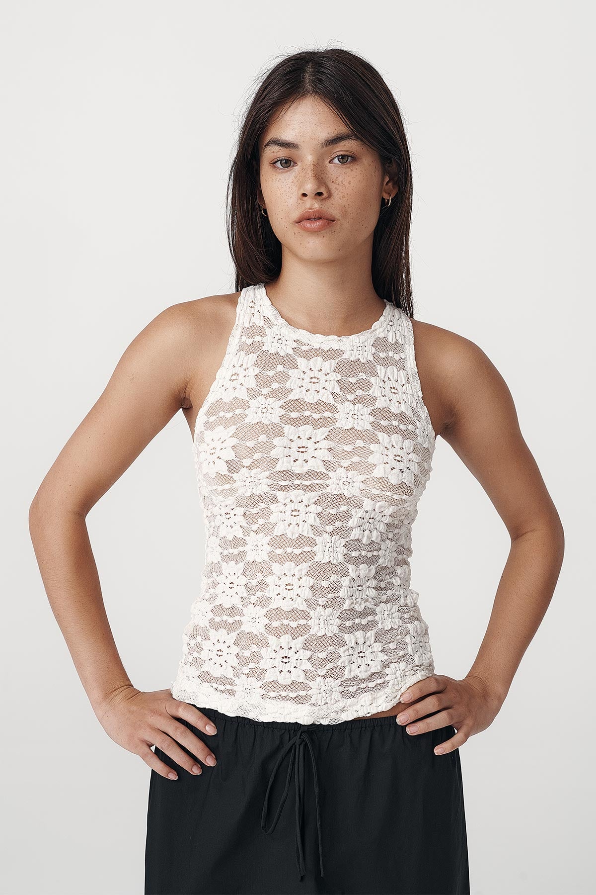 Sloane Sunflower Lace Tank - Creme