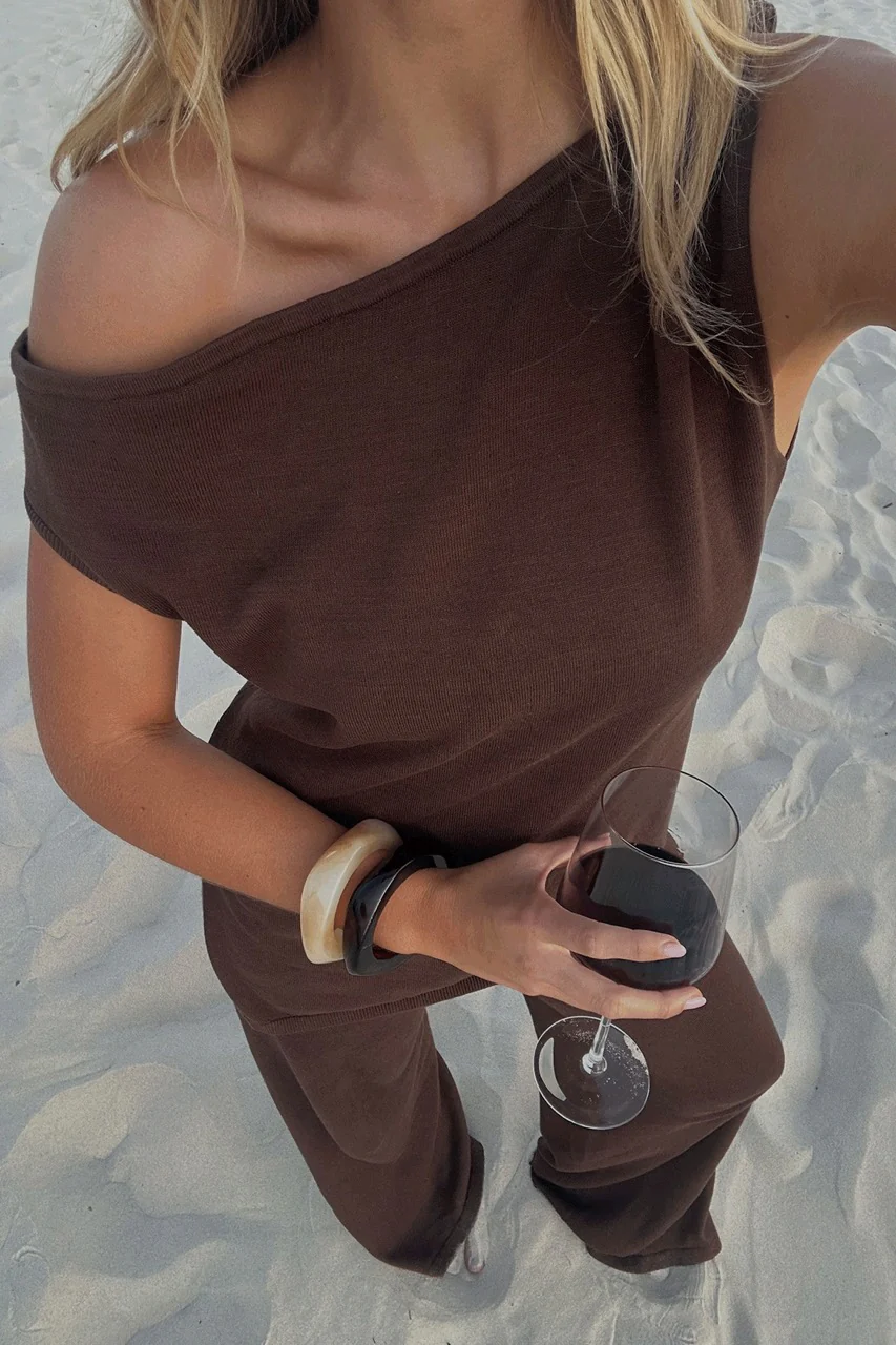 Olympia Asym Top - Espresso