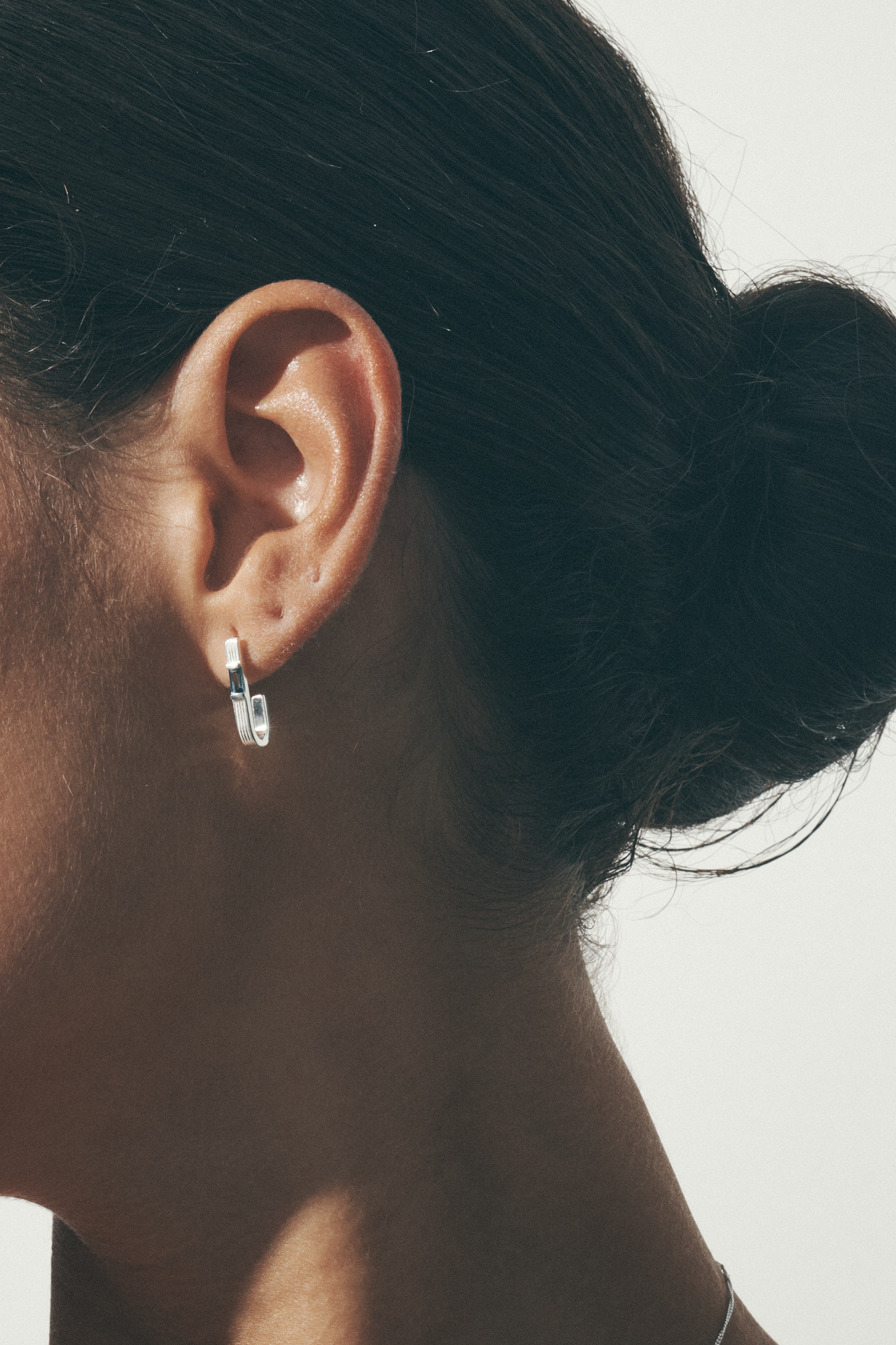 Temple Of The Sun | Cala Topaz Earrings - Silver