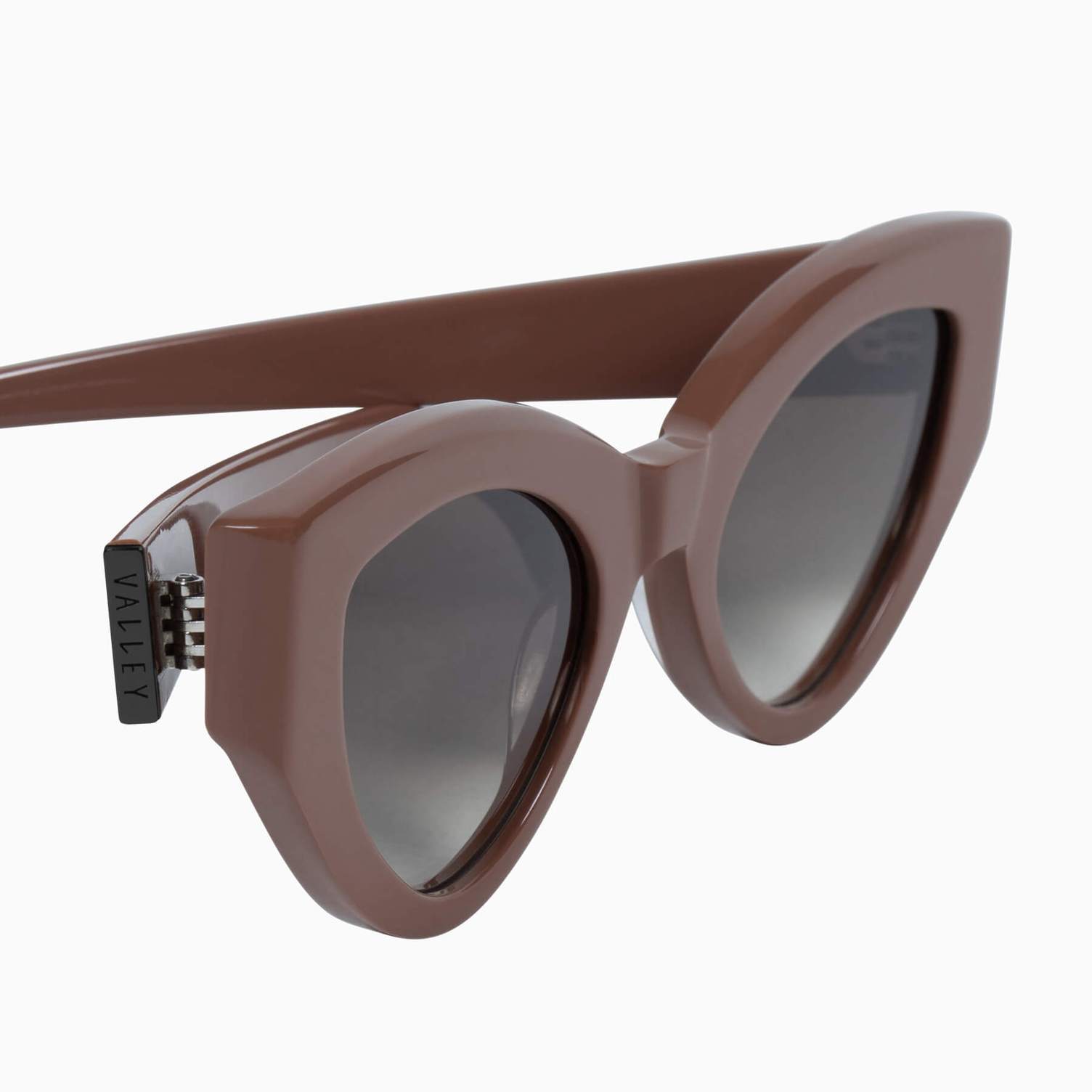 Valley Eyewear | Bones  | Sunglasses - Ash Rose w. Black Metal Trim / Brown Gradient Lens | Sunglasses