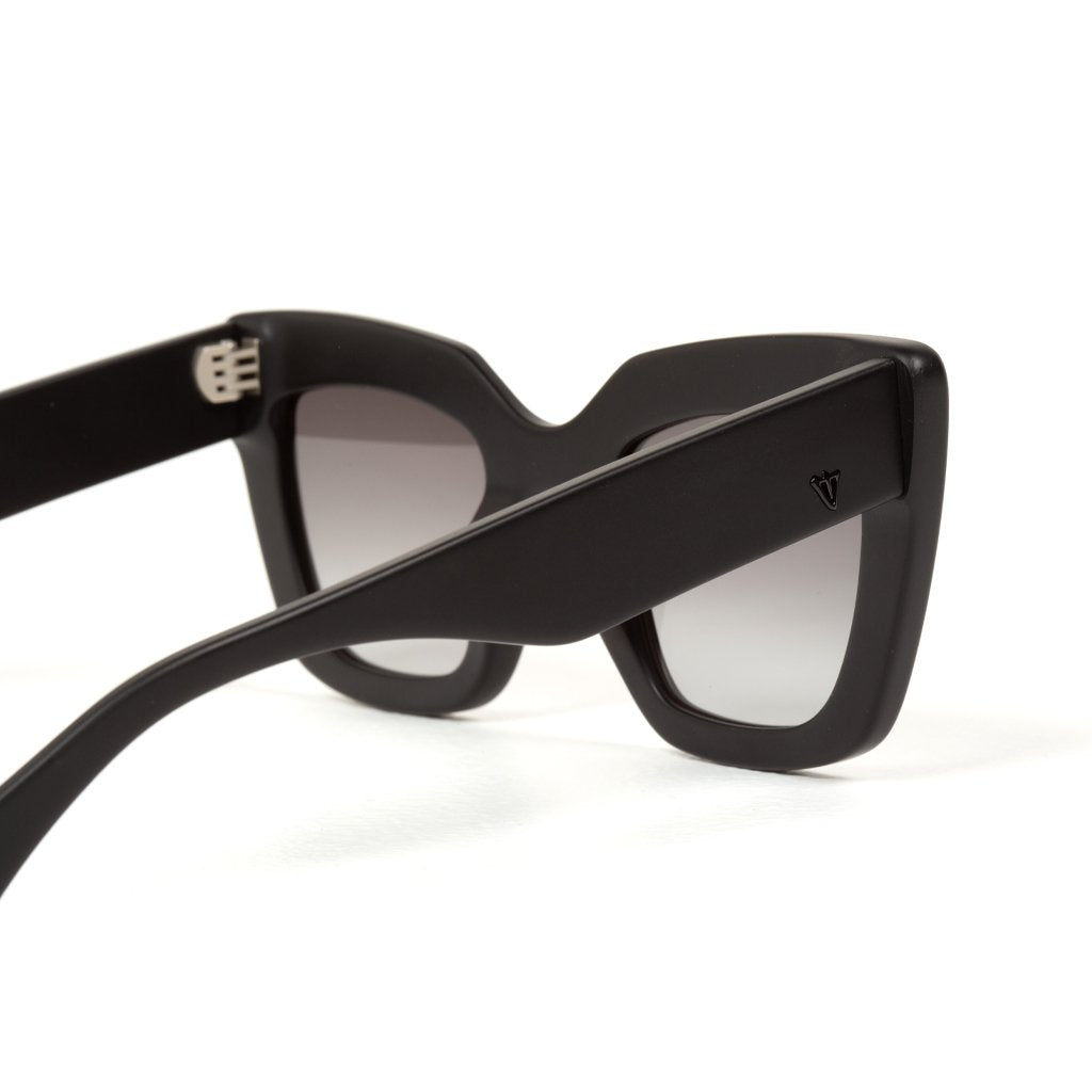 Valley Eyewear | Brigada | Sunglasses - Matte Black / Black Gradient Lens (FLAT)