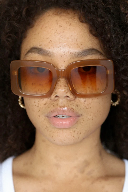 Lu Goldie | Mia Sunglasses - Cola