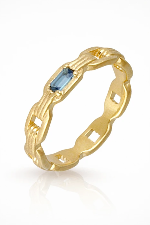 Ava Ring - Gold