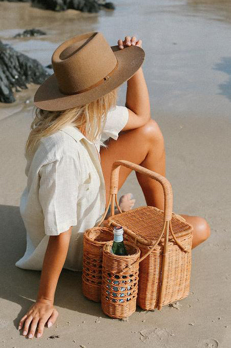 Lovers' Picnic Basket